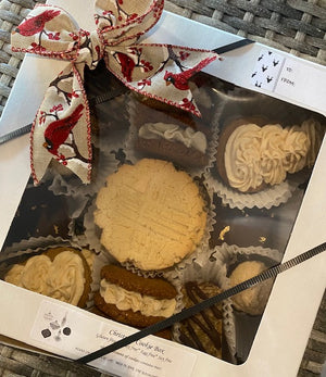 Christmas Cookie Box (18 piece)